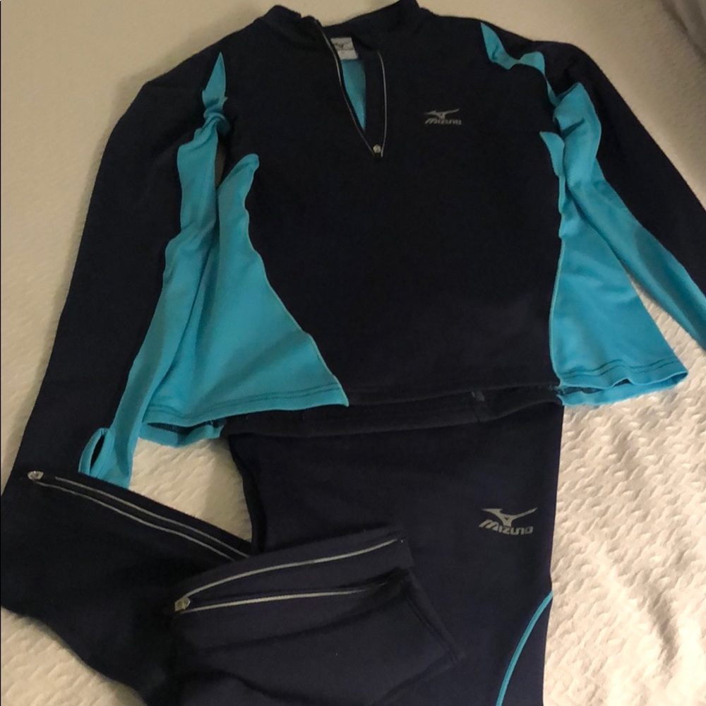 Cold weather matching running outfit